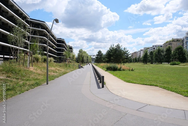 Obraz , foot and bike path in Park am Gleisdreieck, Berlin