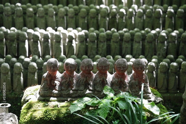 Obraz 鎌倉の寺院の名所のお地蔵さん