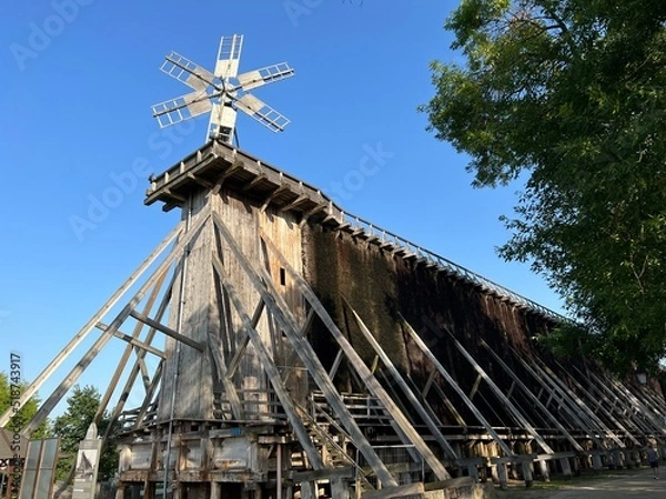 Fototapeta Ciechocinek , Uzdrowisko w Ciechocinku ,Ciechocinek Sanatorium  , Ciechocinek Tężnia , tężnia w Ciechocinku