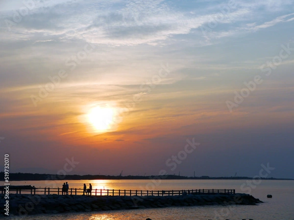 Obraz The seaside park and the gradation of the setting sun