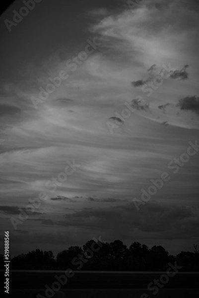 Obraz black and white flowing clouds
