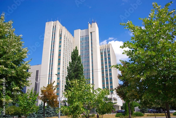Fototapeta Moldova, Chisinau, 05.23.22. View of the Moldovan parliament building.