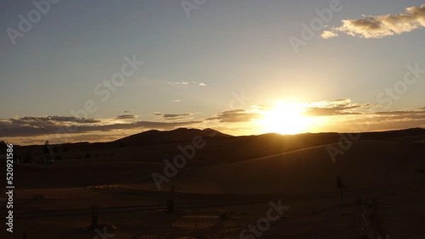 Obraz 砂漠の朝日