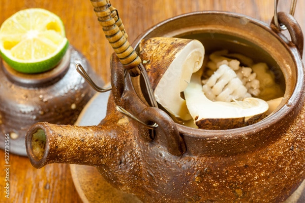 Obraz 鱧と松茸の土瓶蒸し