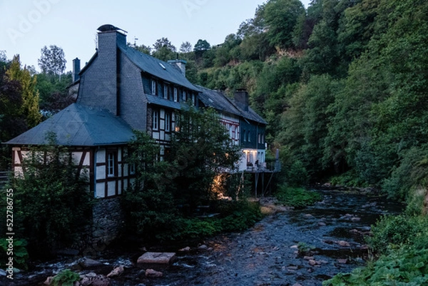 Obraz old house on the river