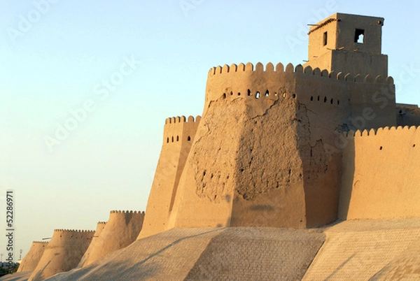 Fototapeta Remparts de Itchan Kala à Khiva.
