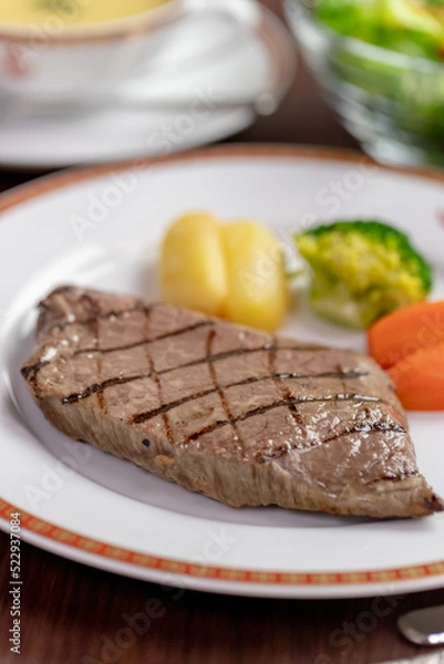 Obraz 牛のロースステーキ定食