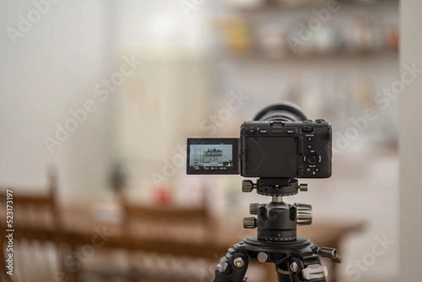 Obraz 영상 촬영을 위한 카메라를 스탠드에 설치