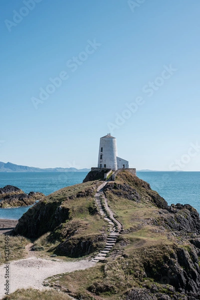 Obraz lighthouse on the rocks