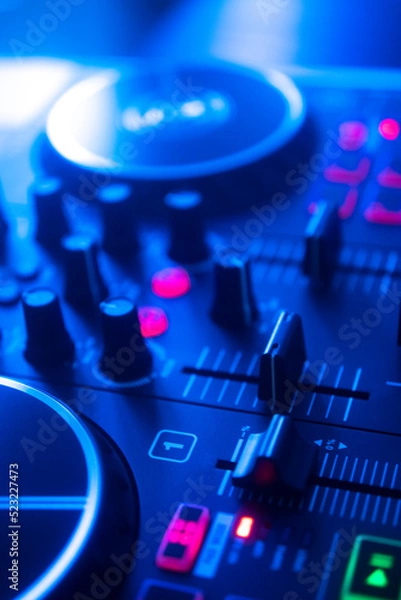 Obraz DJ mixing desk turntable