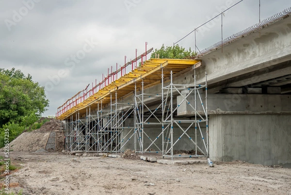 Obraz Support scaffolding system at bridge construction.