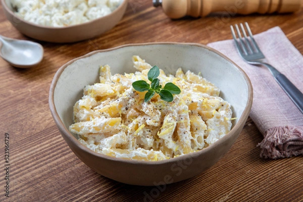 Obraz pasta con la ricotta e limone