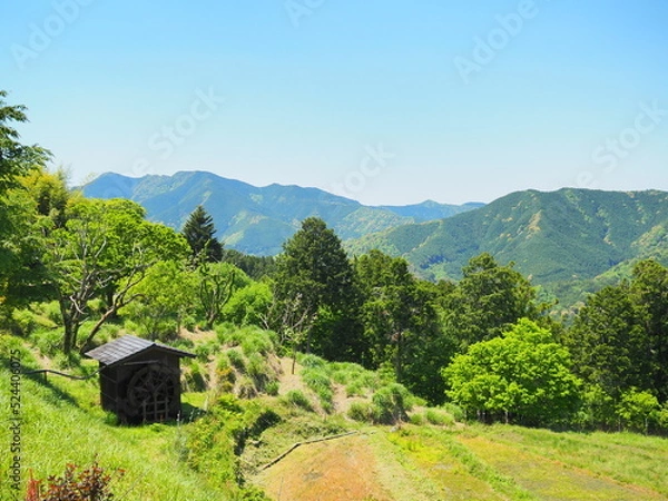 Obraz 村を見下ろす風景