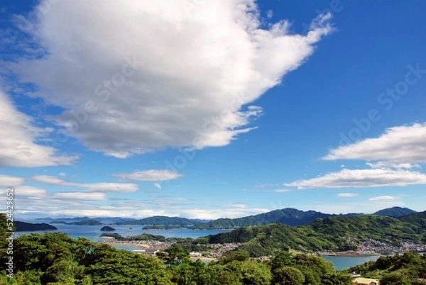Fototapeta 広島県呉市　音戸の瀬戸の夏の空