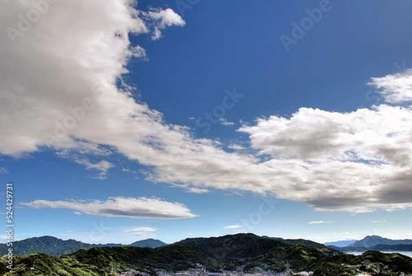 Fototapeta 広島県呉市　音戸の瀬戸の夏の空