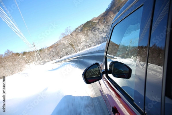 Obraz driving in the snow