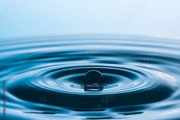 Obraz blue fall drop 38