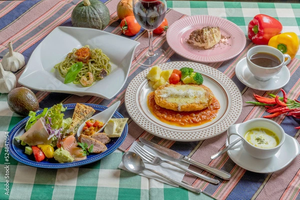 Fototapeta イタリアンなコース料理