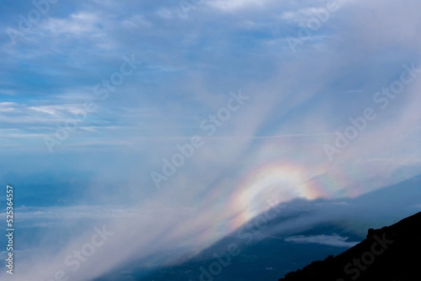 Fototapeta 富士山頂に現れたブロッケン現象