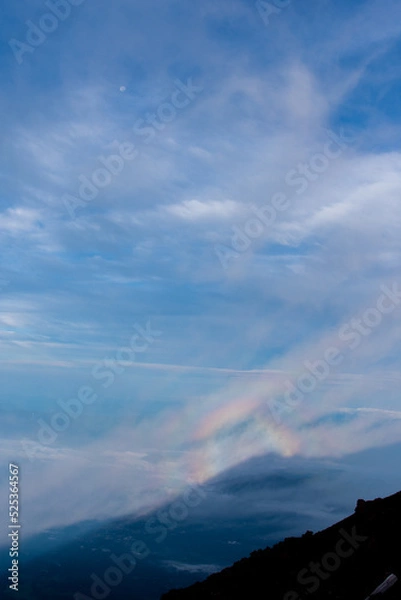 Fototapeta 富士山頂に現れたブロッケン現象