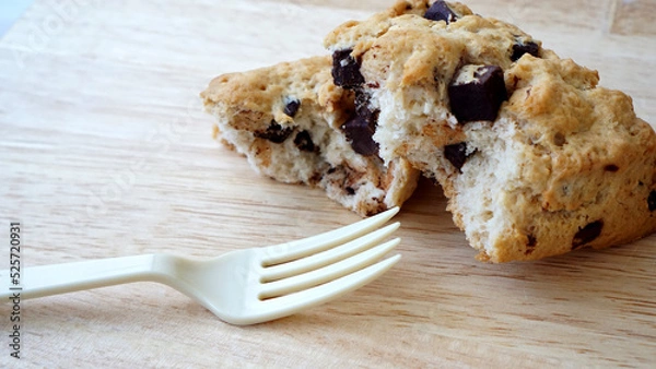 Obraz フォークとチョコチャンクスコーン