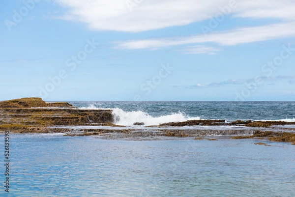 Obraz Waves crashing on the beach