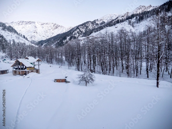 Obraz Beautiful Snow Mountains scene at Himachal Pradesh Solang Valley Manali, near rohtang pass, India.