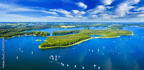 Fototapeta Widok na Mazury z lotu ptaka.