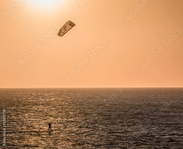 Obraz kitesurfer at sunset 