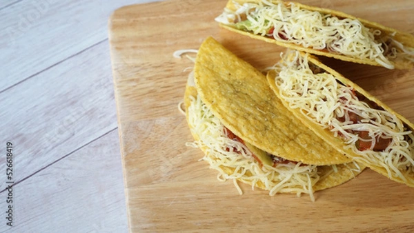 Obraz ホームメイドのメキシカン料理のハードシェルのタコス