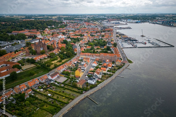 Obraz Kalundborg in Dänemark - Hafen und Stadt 