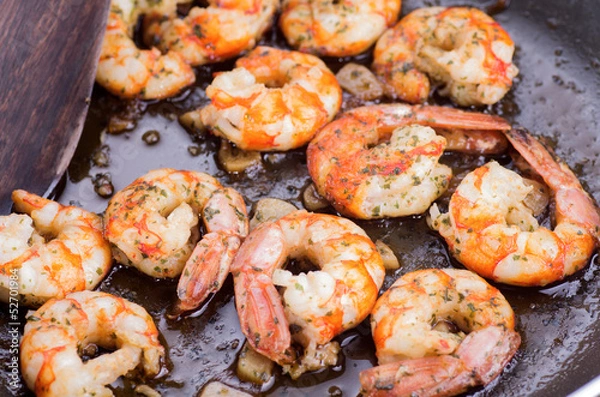 Obraz cooking with prawns