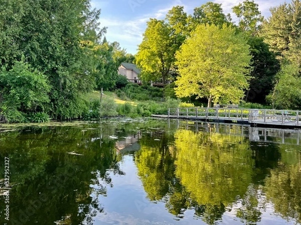 Obraz Bloomfield Hills, Michigan, USA - June 30 2022: Johnson nature center in summer