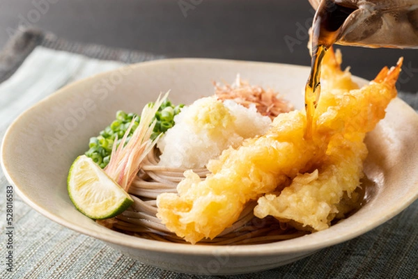 Fototapeta 海老天ぶっかけ蕎麦