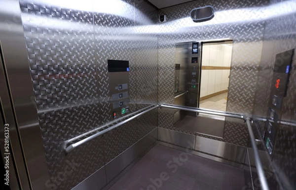 Obraz エレベーター