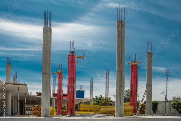 Fototapeta Formwork for round columns in housing construction