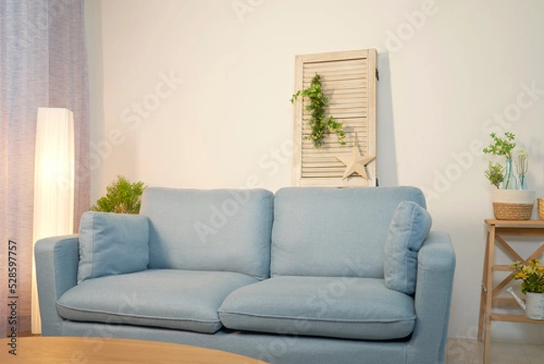 Fototapeta 無人の夜のリビング風景