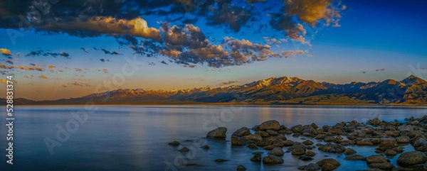 Fototapeta 风景（中国、赛里木湖）