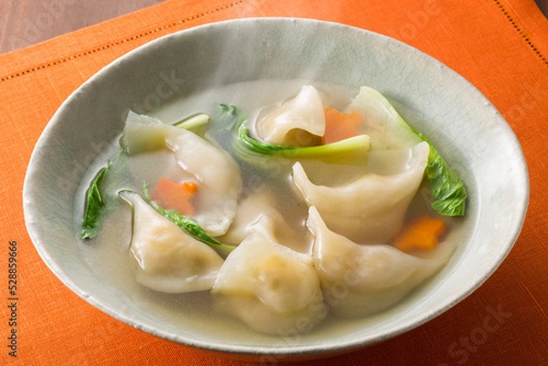 Fototapeta スープ餃子