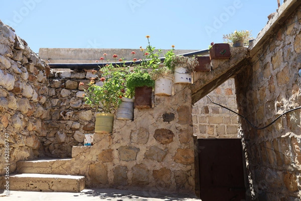 Fototapeta old house in the town