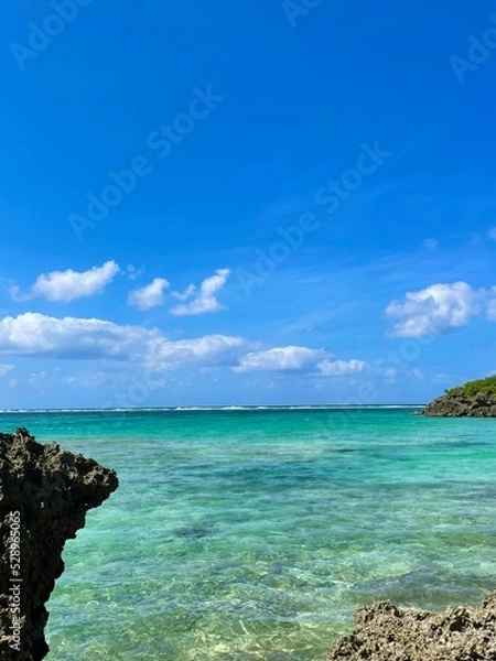 Fototapeta 沖縄の青い空と海