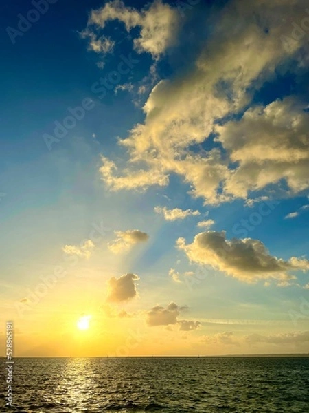 Fototapeta 沖縄　夕やけ