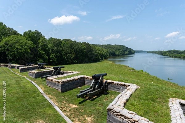 Fototapeta Dover, Tennessee: Fort Donelson National Battlefield American Civl War Site. Confederates built upper and lower river batteries to defend the Cumberland River. Heavy seacoast artillery.