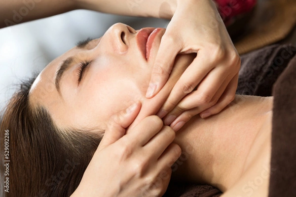 Fototapeta エステ・フェイシャル	