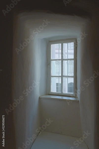 Obraz Fensternische in historischem Gebäude