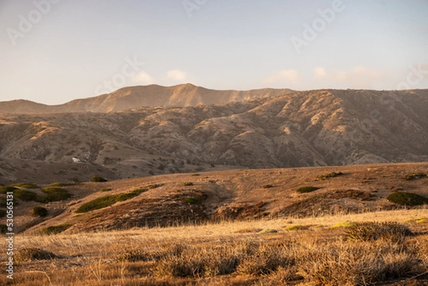 Fototapeta Layers of Hills And Mountains On Santa Cruz Island