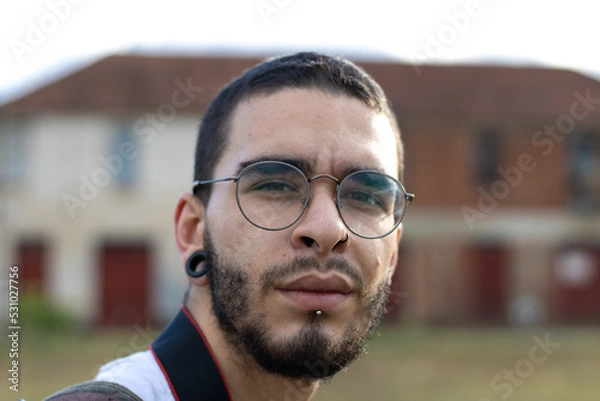 Obraz young man looking seducing