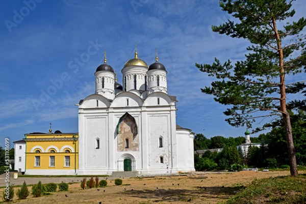 Fototapeta The Nativity Cathedral was built by decree and at the expense of Tsar Fyodor in 1589 . Frescoes of the icon painter Dionysius have been preserved on the walls of the cathedral. Borovsk, Russia, 08.01.