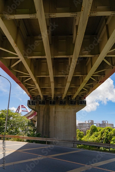 Fototapeta 紀の川河口に架かる青岸橋