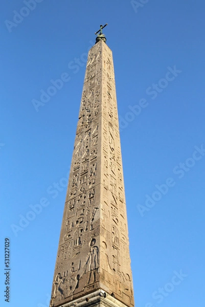 Obraz ancient Egyptian column at Piazza del Popolo in Rome, Italy 